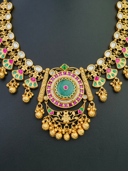 Varnika Noor Heritage Necklace Set