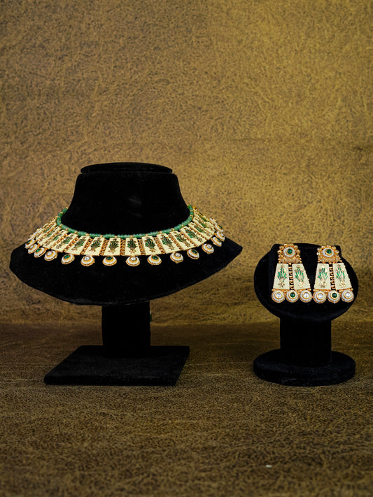 Haritima Enamel Heritage Choker Set