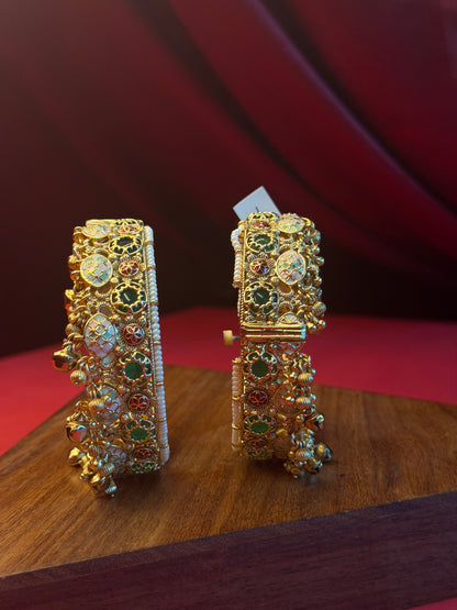 Kundanika Heritage Bangles