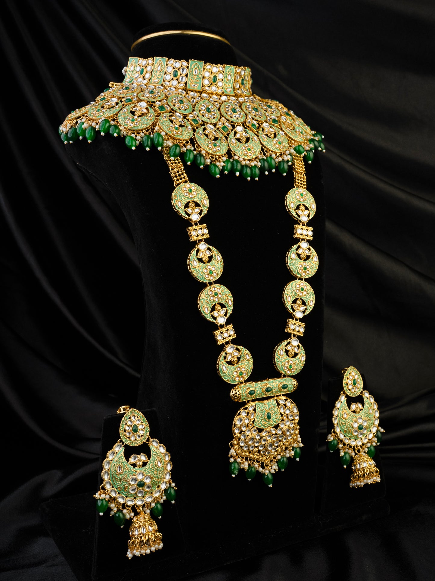 pachhai-kalyani rajwada bridal ensemble