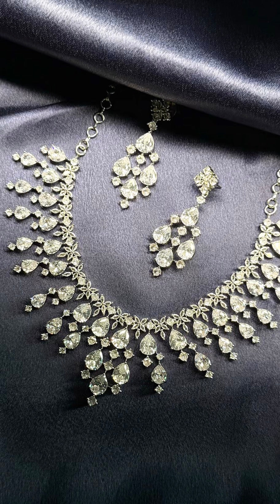ethereal teardrop crystal necklace set