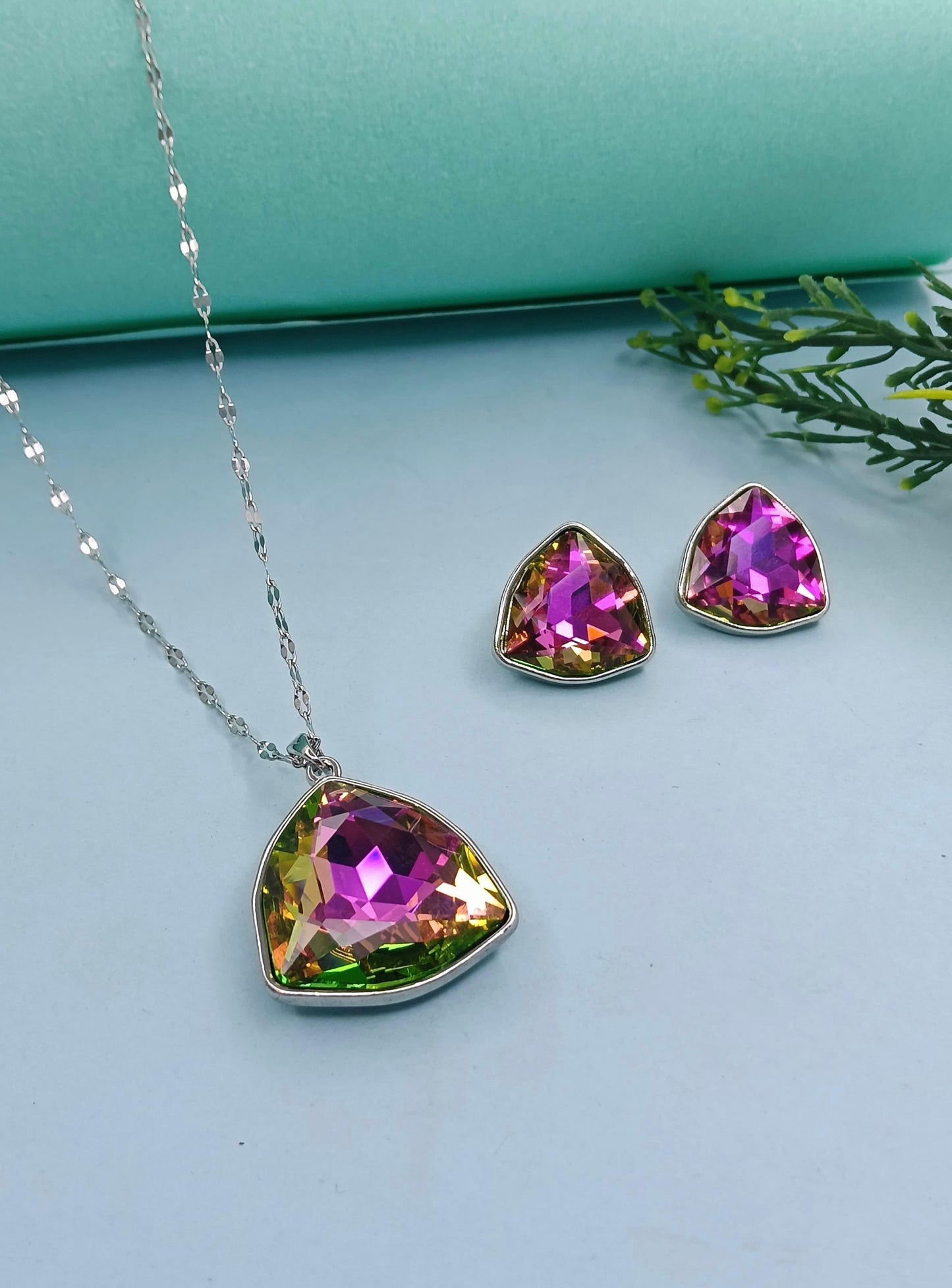 prism glow pendant set