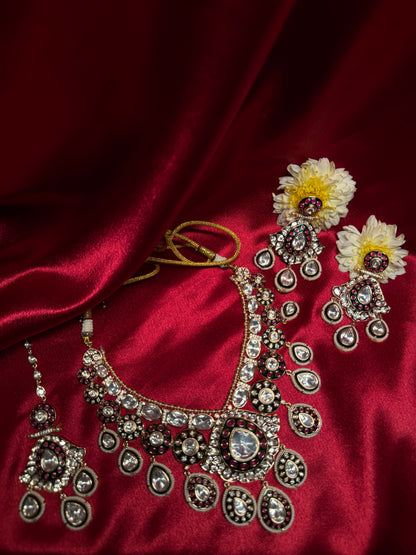 Rajwada Kundan Haar Set