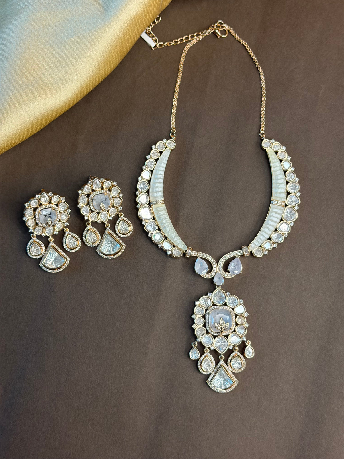aurelia éclat necklace set