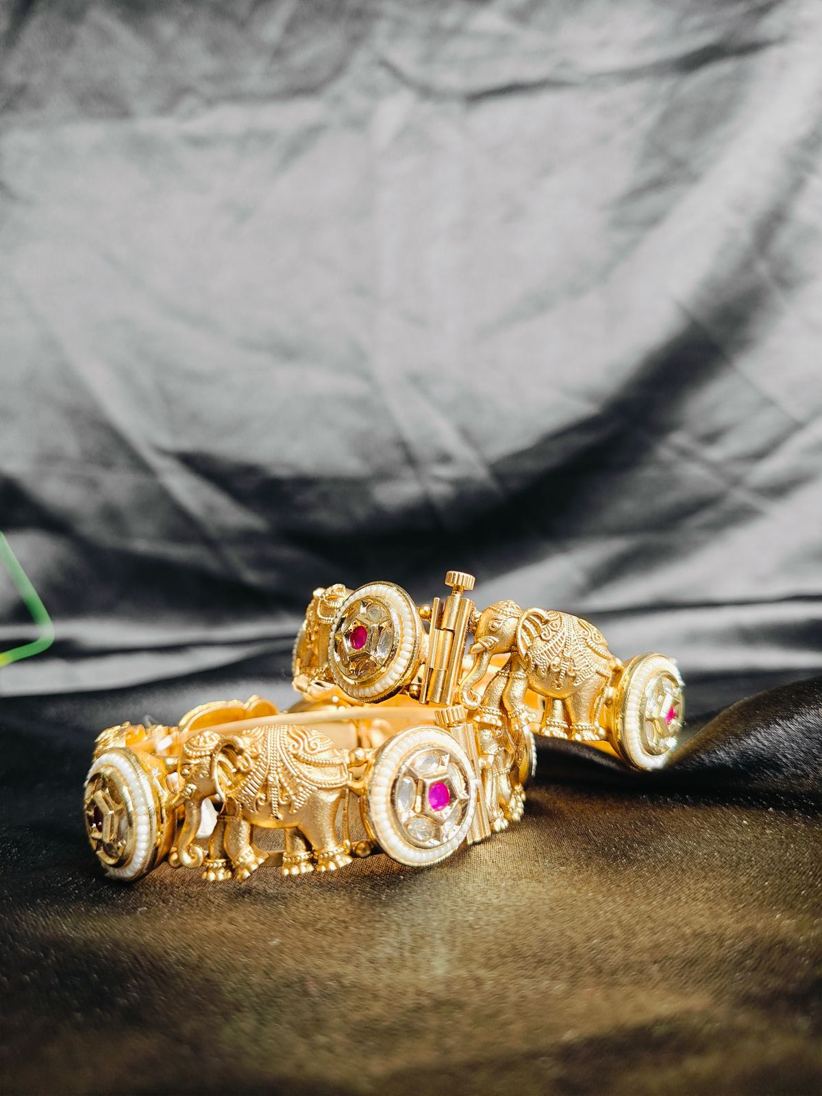 golden elephant aura kada