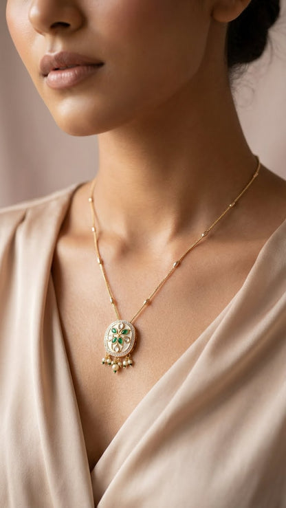 EMERALD FLORAL KUNDAN PENDANT NECKLACE SET