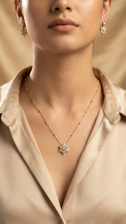 GOLD STAR PENDANT NECKLACE SET
