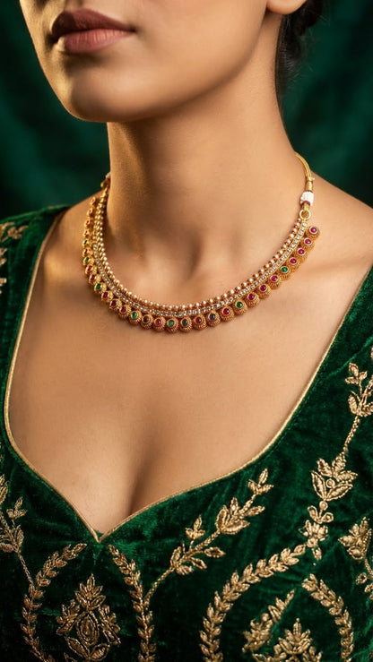 KAMALA FLORAL GOLD NECKLACE SET