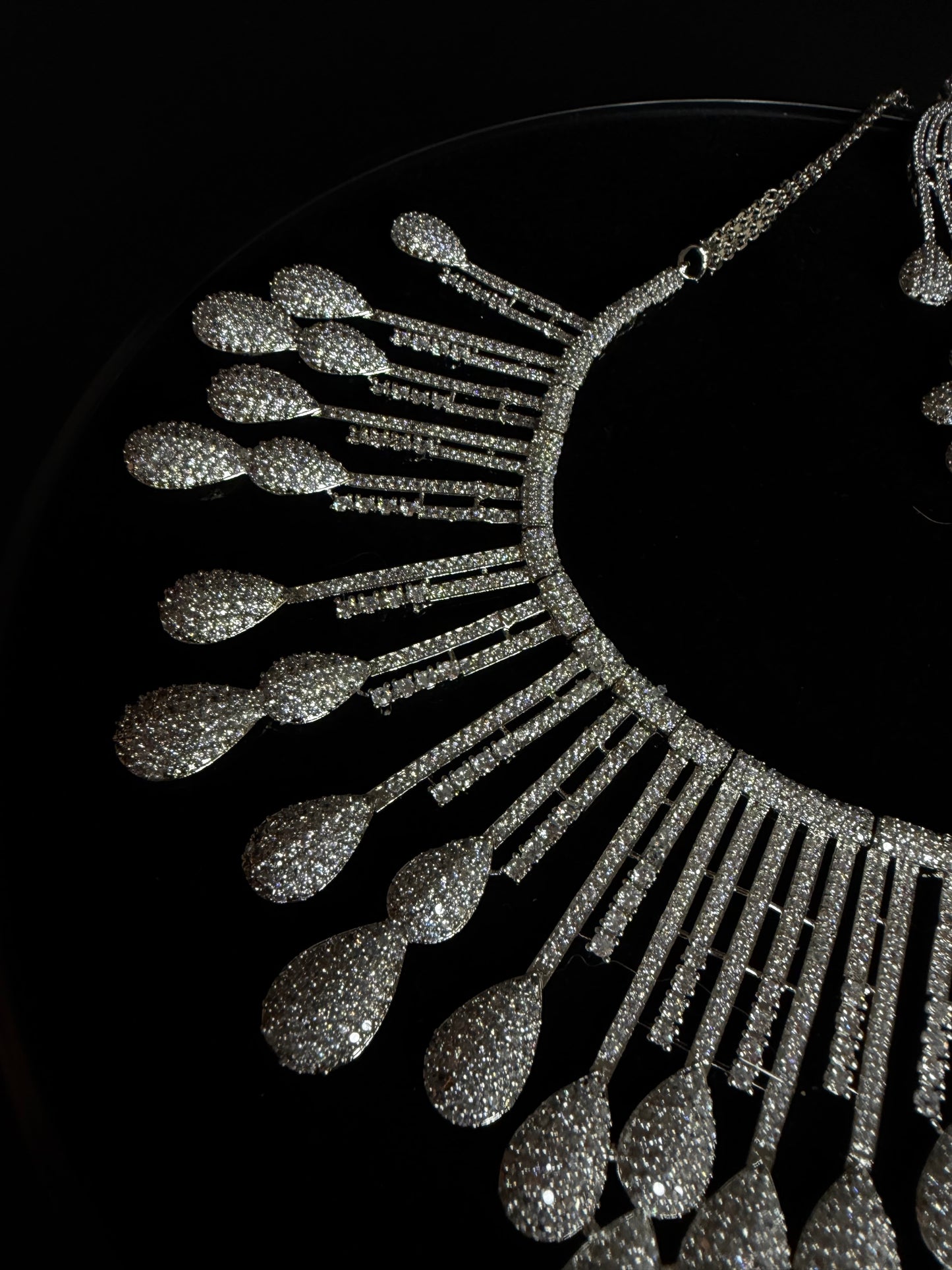 emerald cascade radiance necklace set