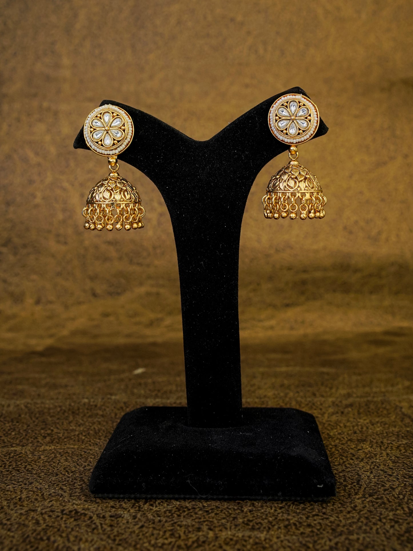 shilpika svarna leaf heritage choker set