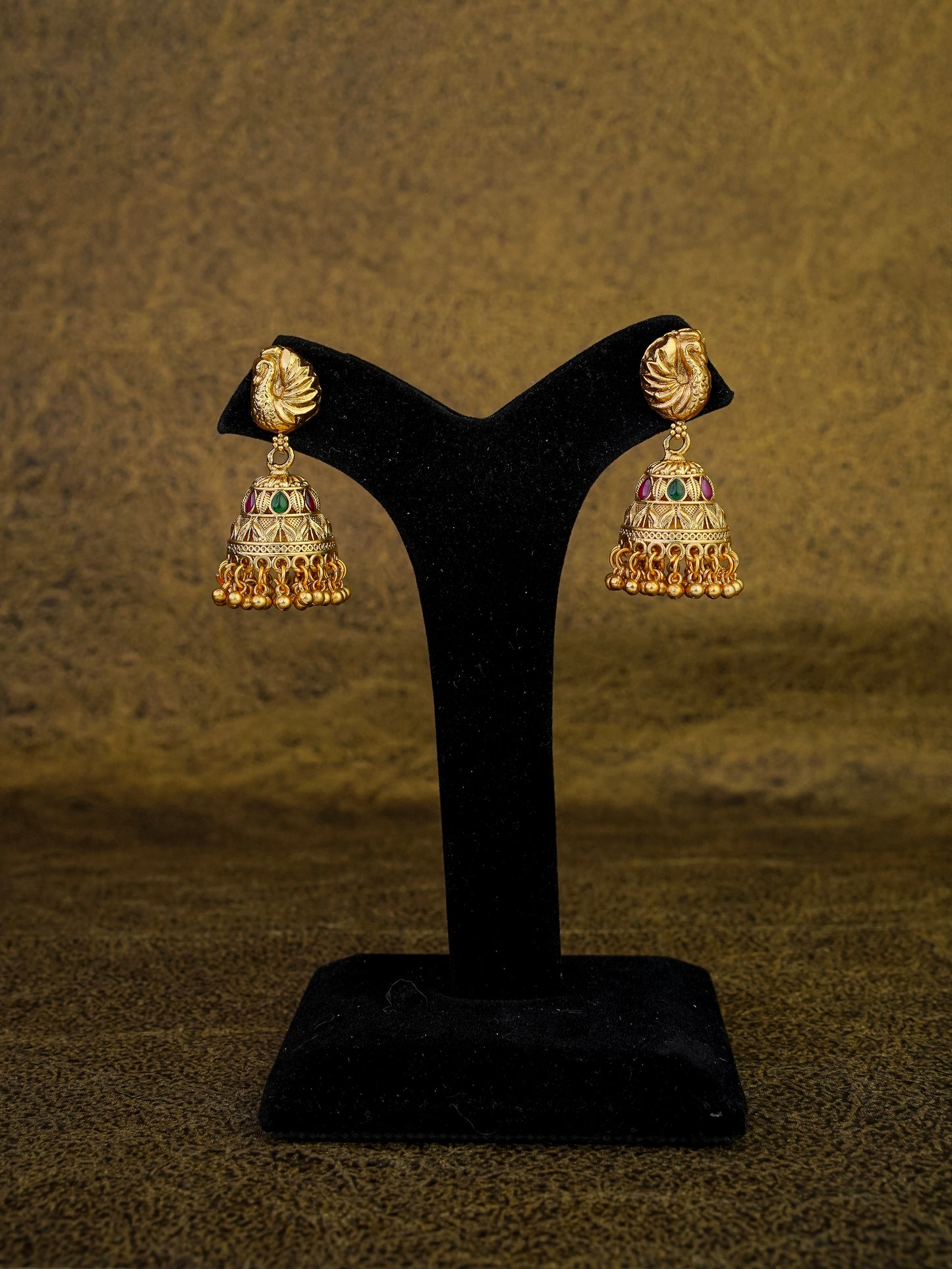 aishwarya pratima heritage choker set