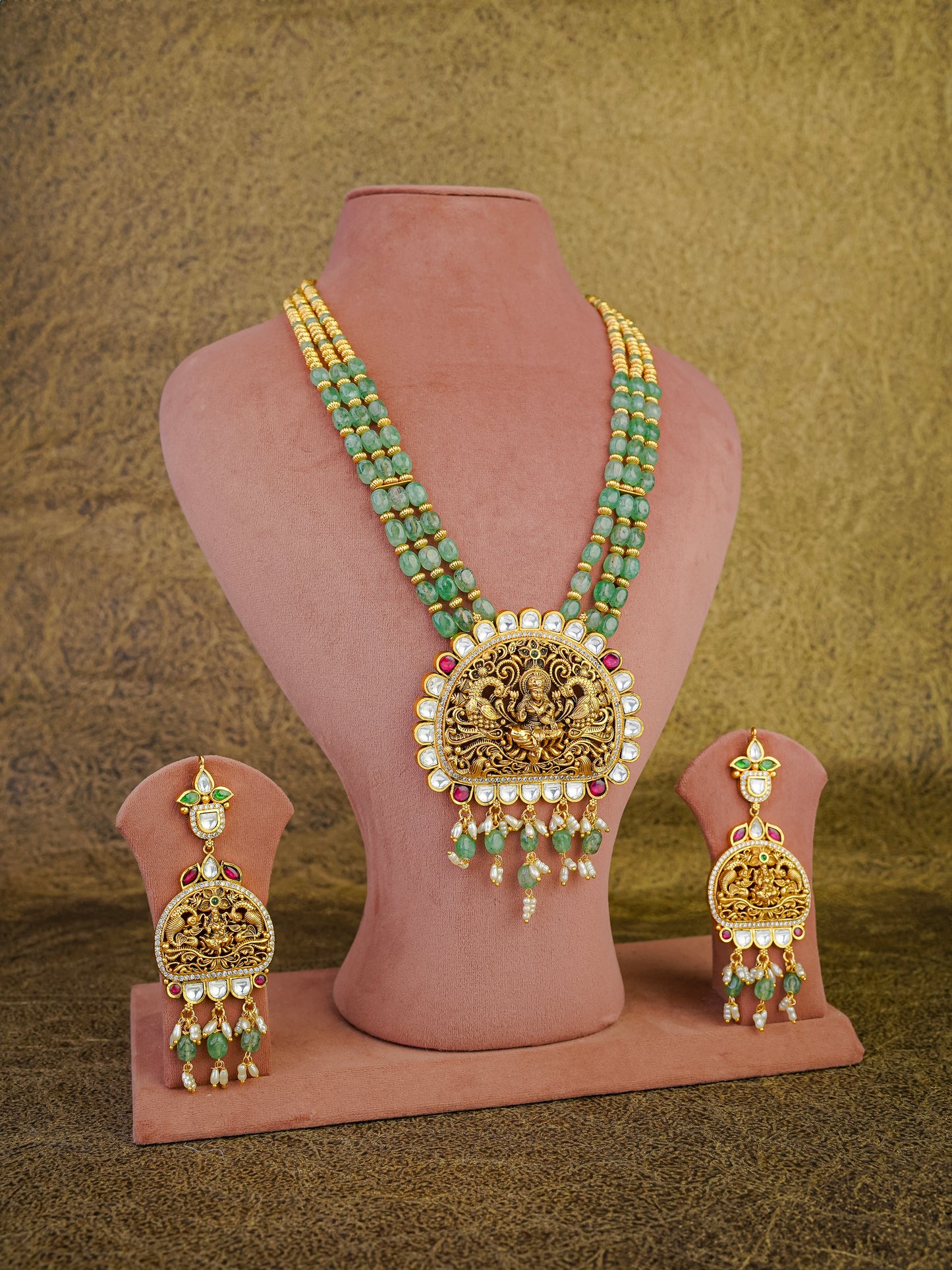 devi gajalakshmi emerald-bead temple set