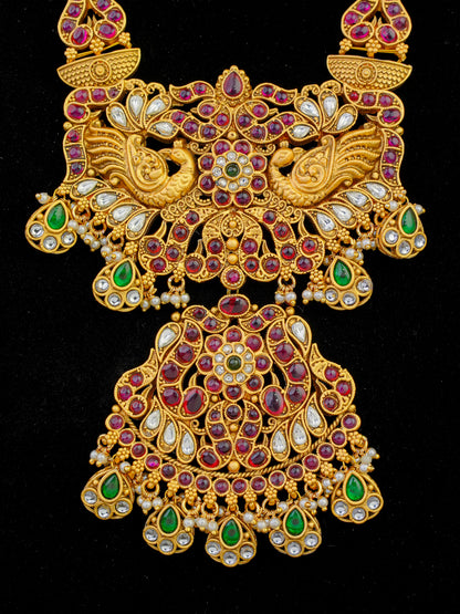Nilaya Regal Heritage Necklace Set