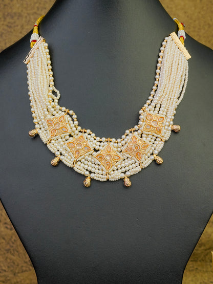 Hinanmayi Pearl Lattice Choker Set