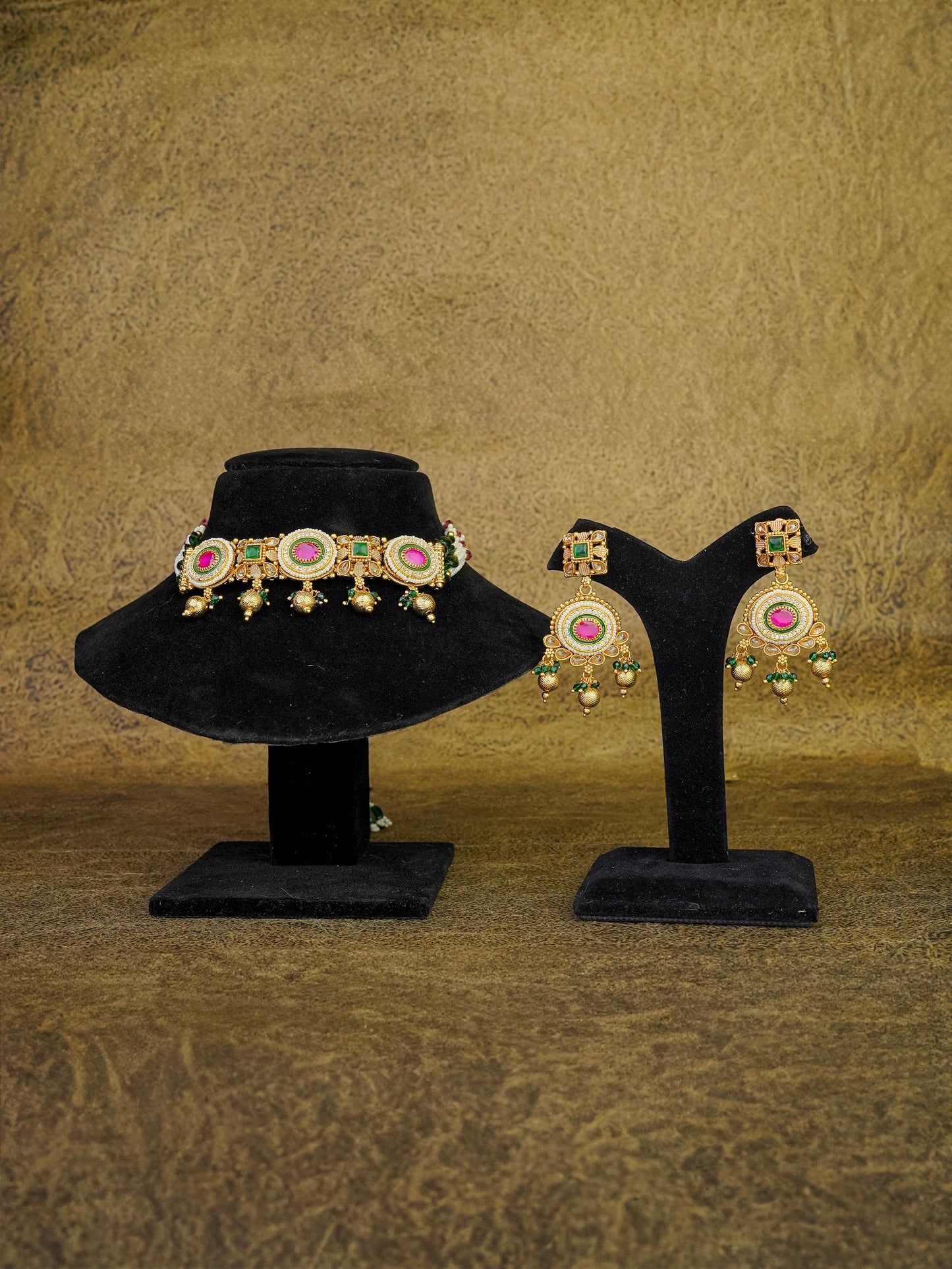 vrinda royal mosaic choker set