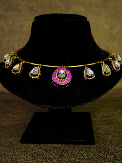 Ruhani Kundan Hansli Set