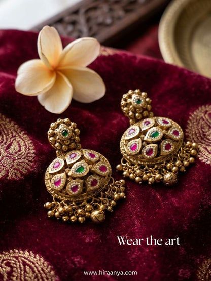 Vaidehi Antique Necklace Set