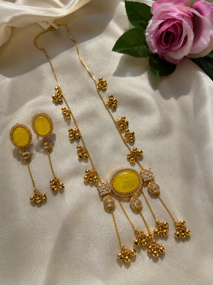 Noor-e-Kashmir Yellow Stone Necklace Set