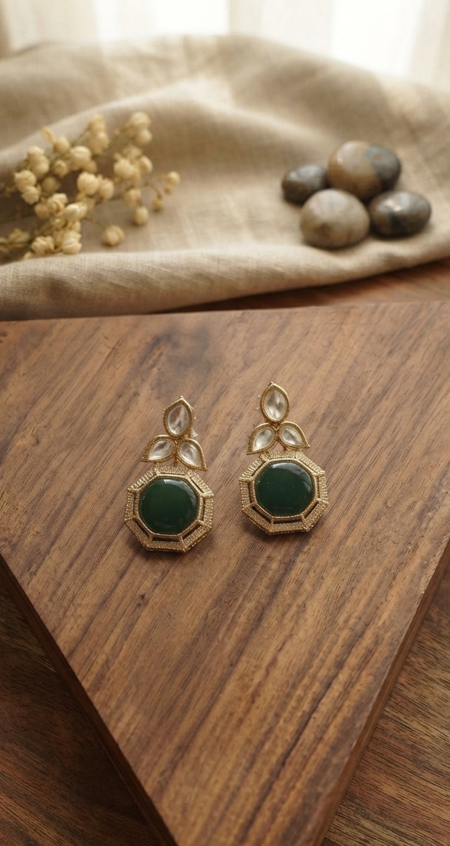 regal octagonal green stone designer necklace
