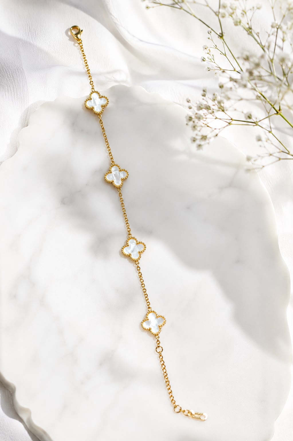 eternal clover elegance bracelet