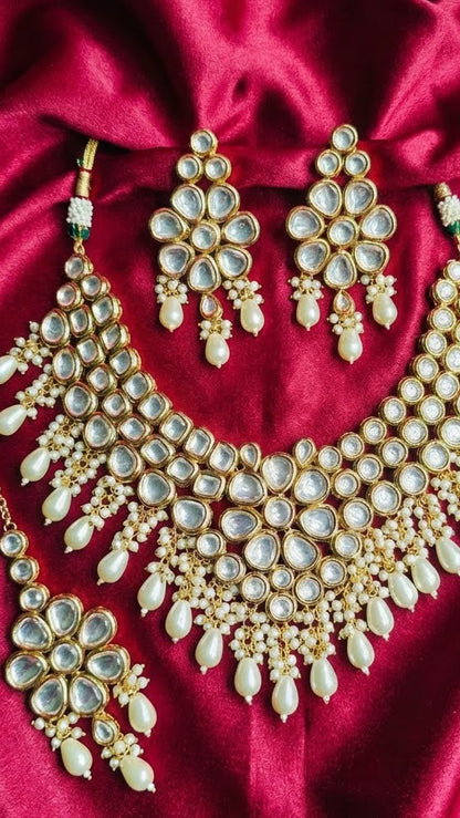 NOOR-E-PEARL KUNDAN NECKLACE SET