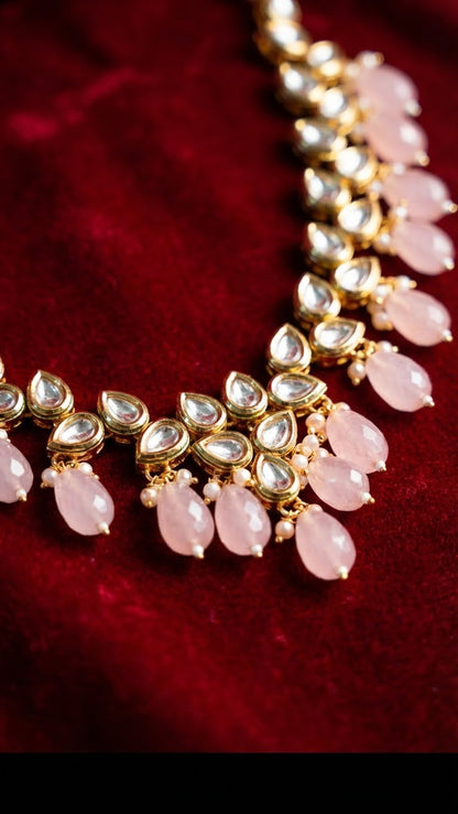 BLUSH AURA KUNDAN NECKLACE SET