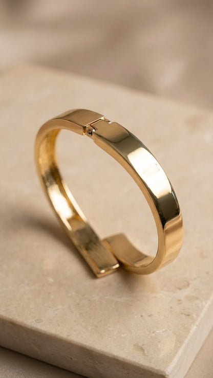 AUREVA MONOLITH™ ANTI-TARNISH CUFF BRACELET