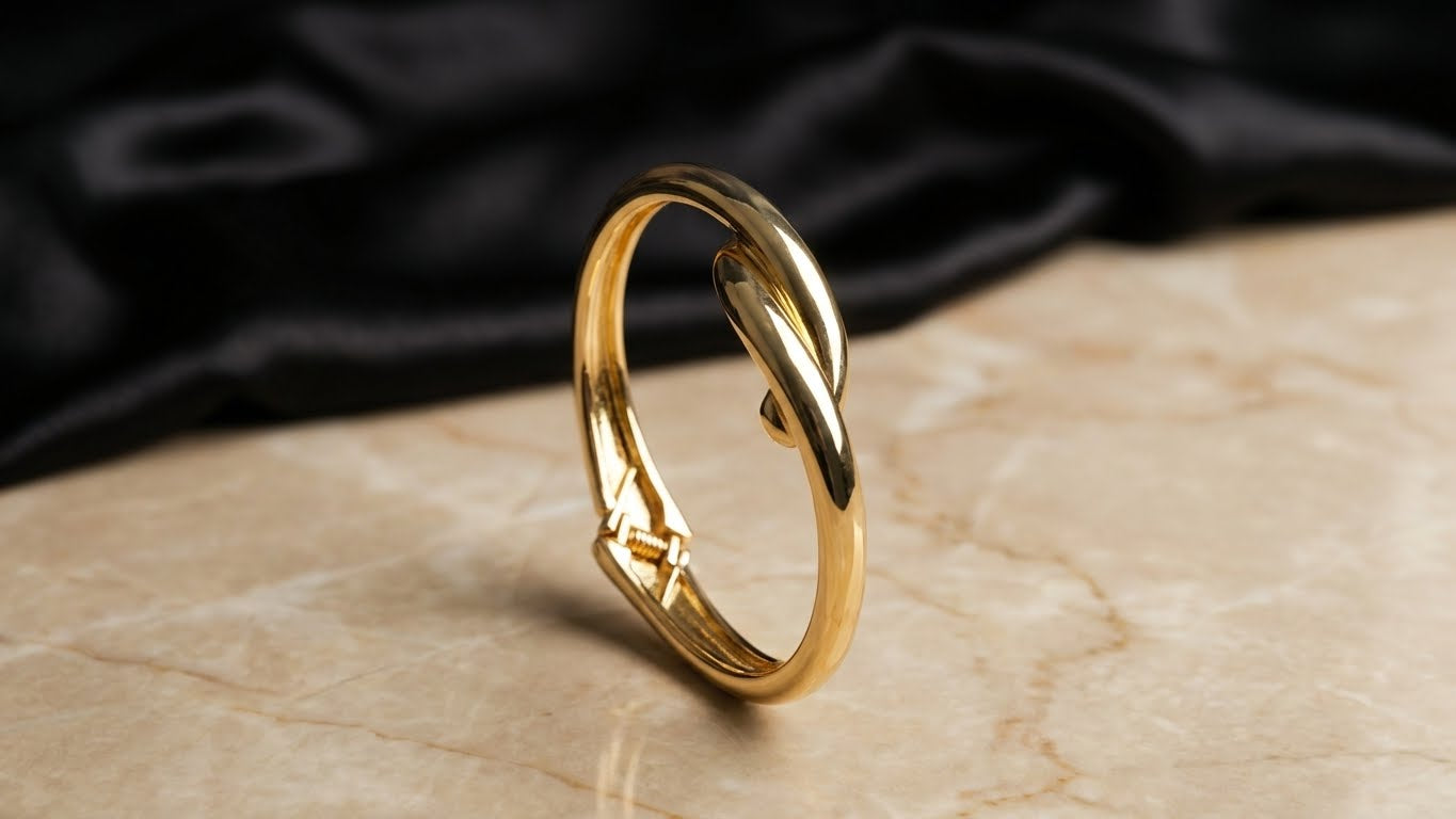 aureva orbita™ anti-tarnish luxe minimal cuff