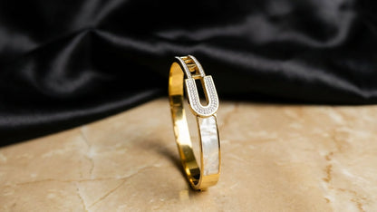 AUREVA AMORA™ ANTI-TARNISH LUXE LOVE CUFF
