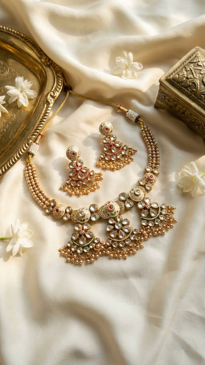 ZARINA NOOR KUNDAN STATEMENT NECKLACE SET